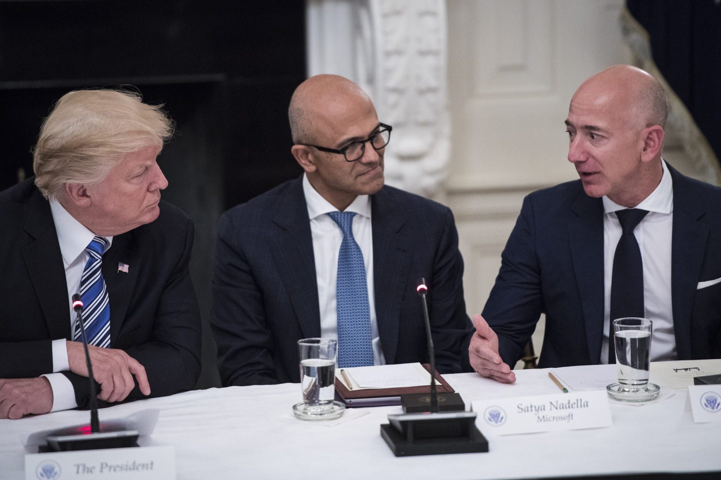 president trump at a white house meeting with jeff bezos