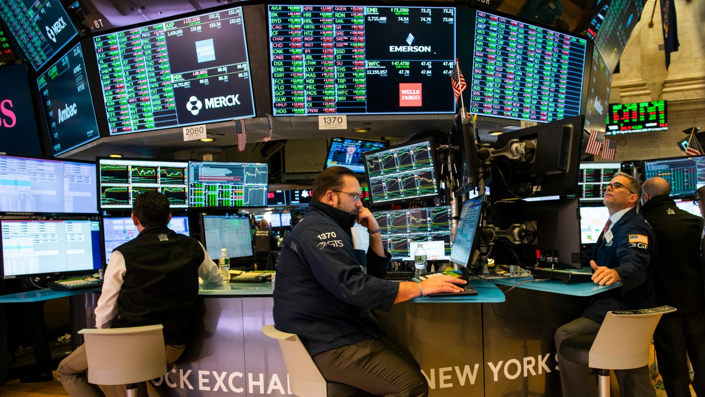 Stocks Up Sharply On Renewed Expectations Of Global Growth