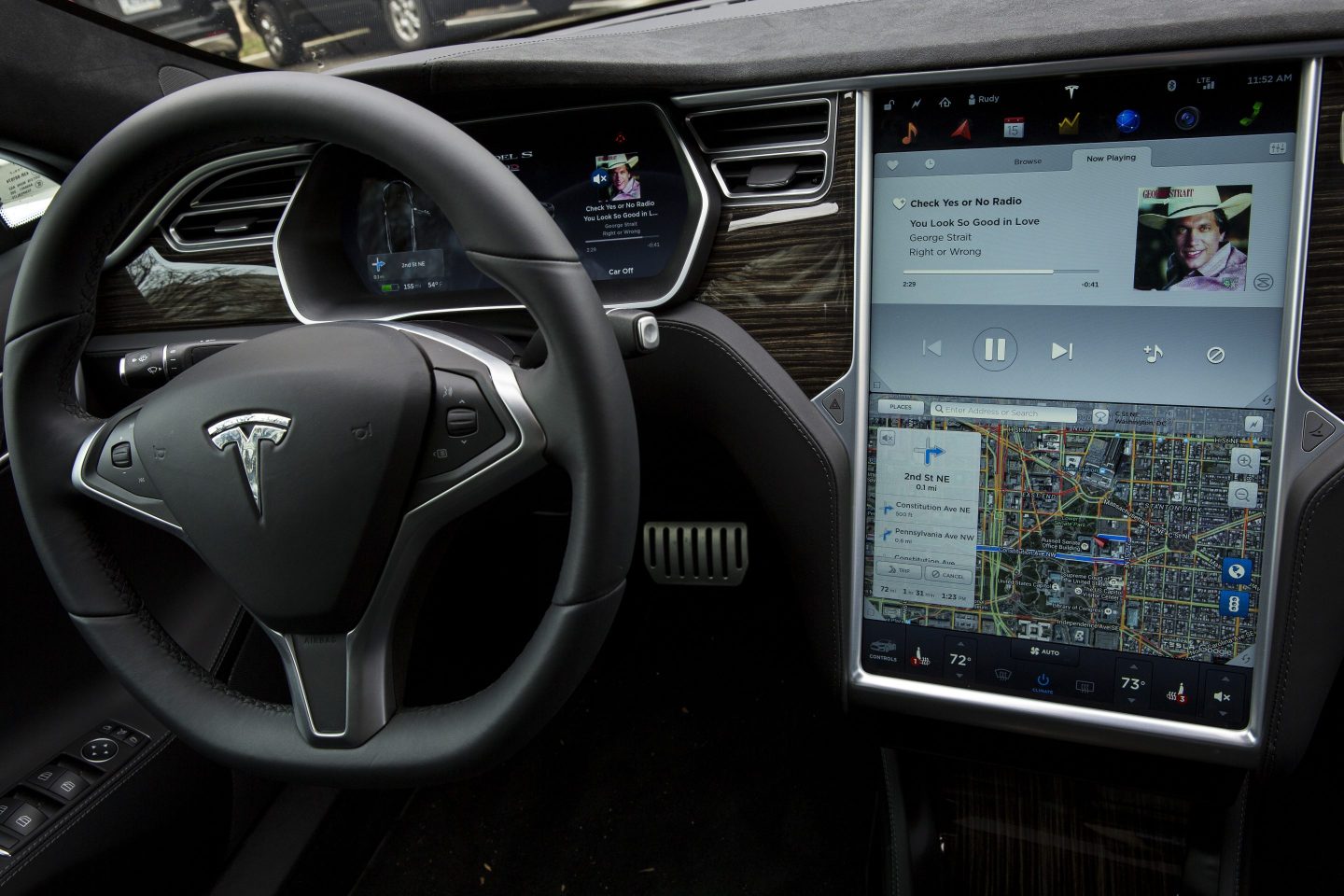 Tesla autopilot coupled with cell phone distraction caused fatal crash, says NTSB
