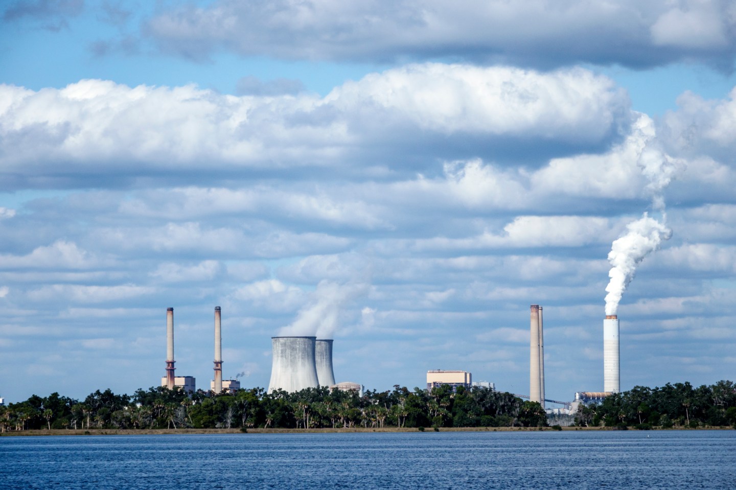The U.S. may soon have the world’s oldest nuclear power plants