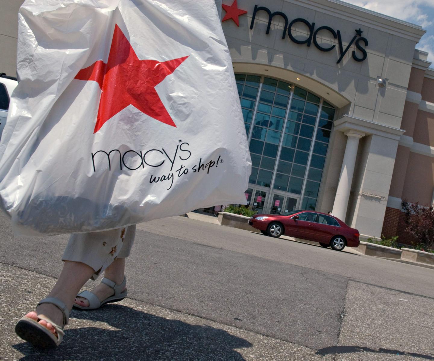 Macy’s to shutter 125 more stores