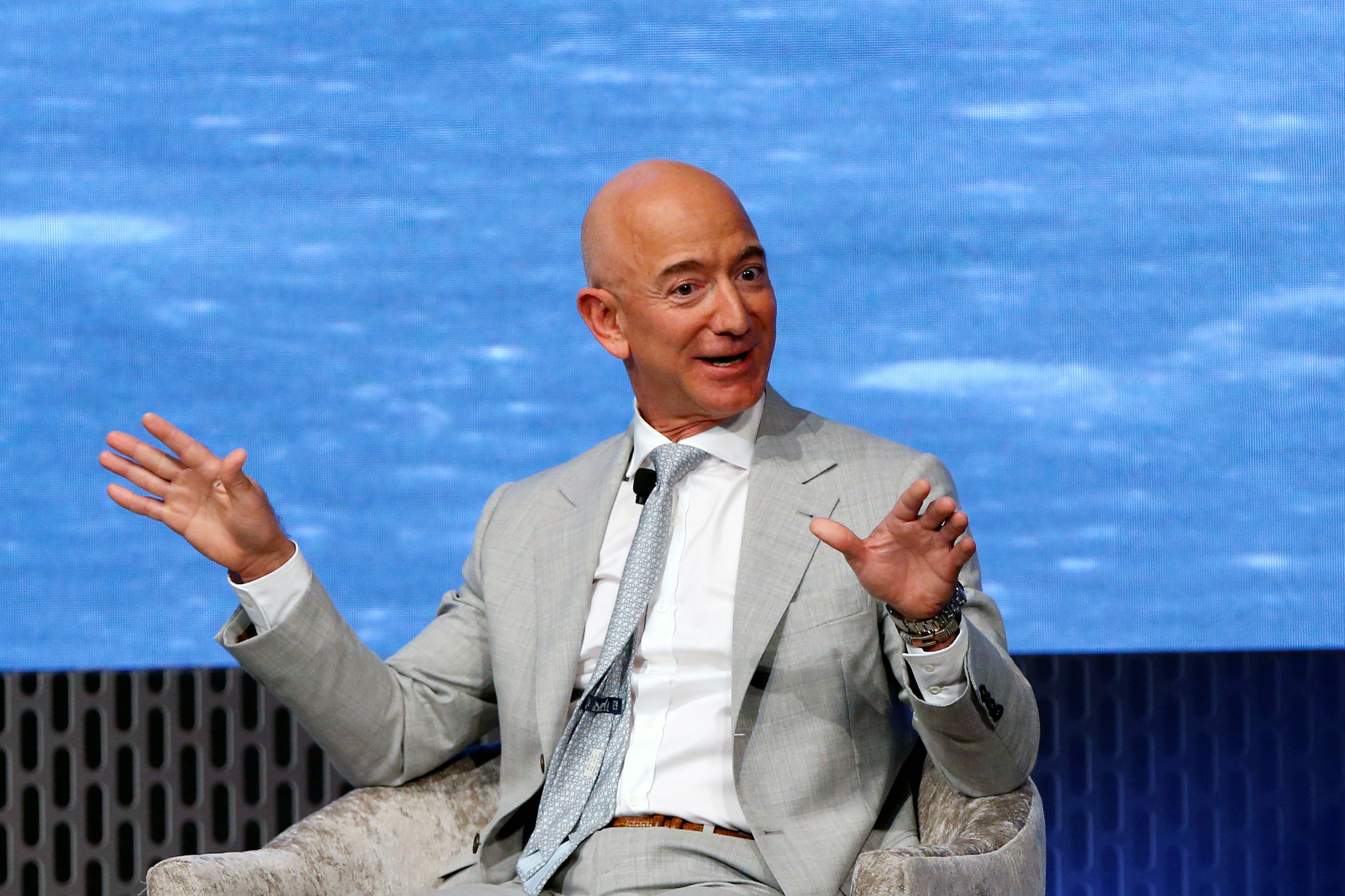 Jeff Bezos-parking tickets