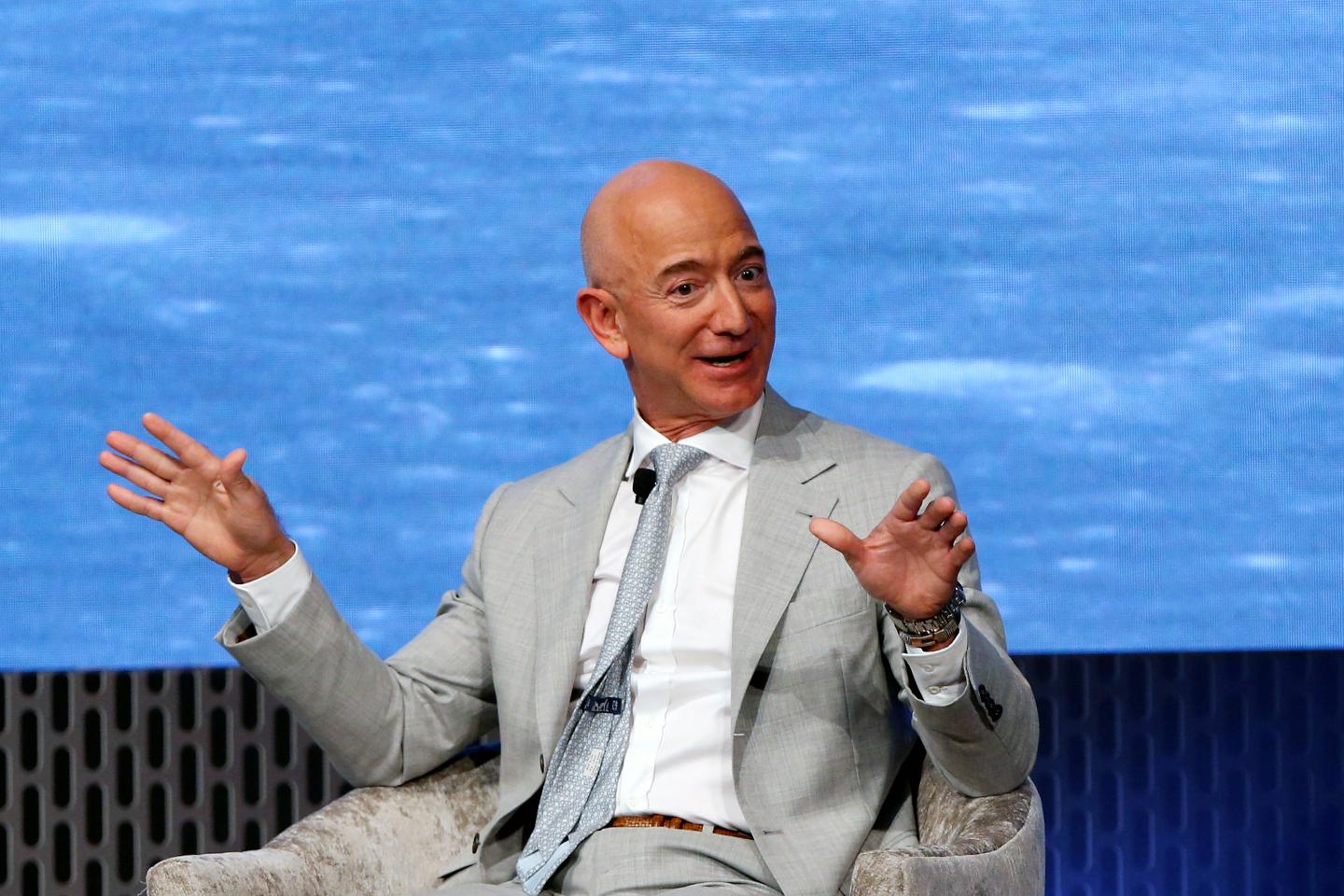 Jeff Bezos-parking tickets