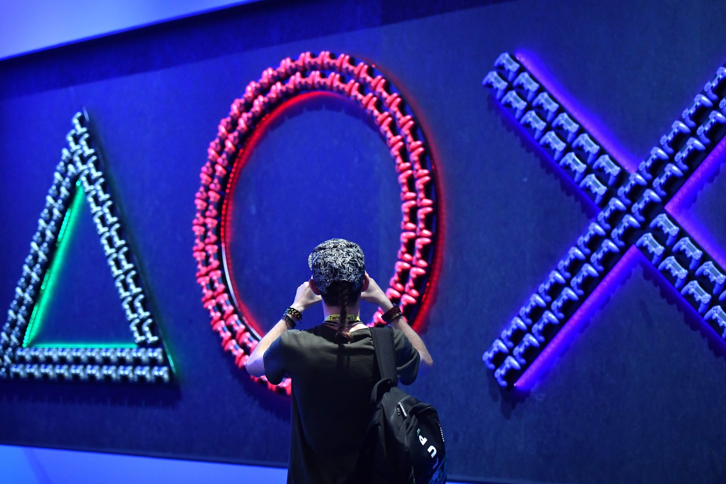 Playstation console controller