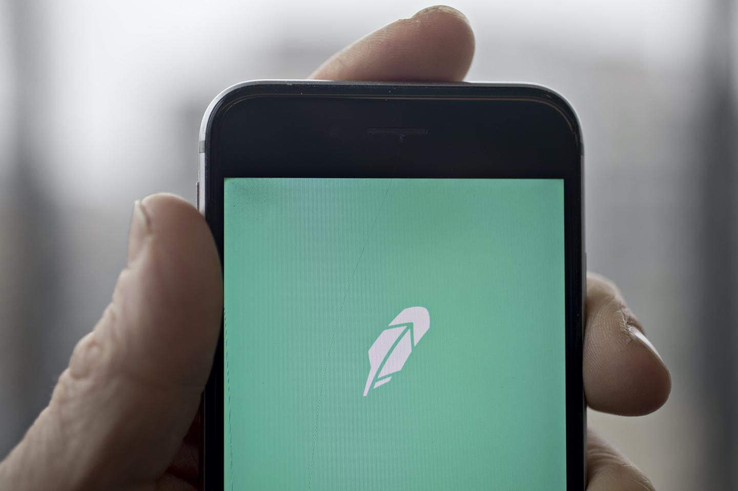 Robinhood goes down, the stock app missing an entire trading day due to a ‘system-wide outage’ (Updated)