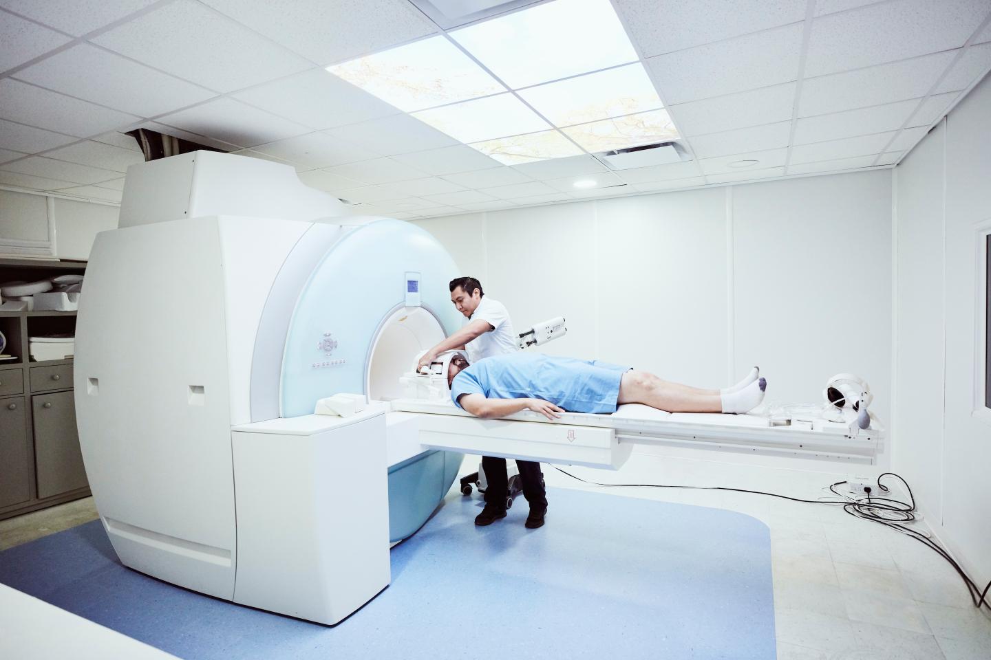 83% of Internet-connected medical imaging machines in the U.S. are ripe for hacking, report says