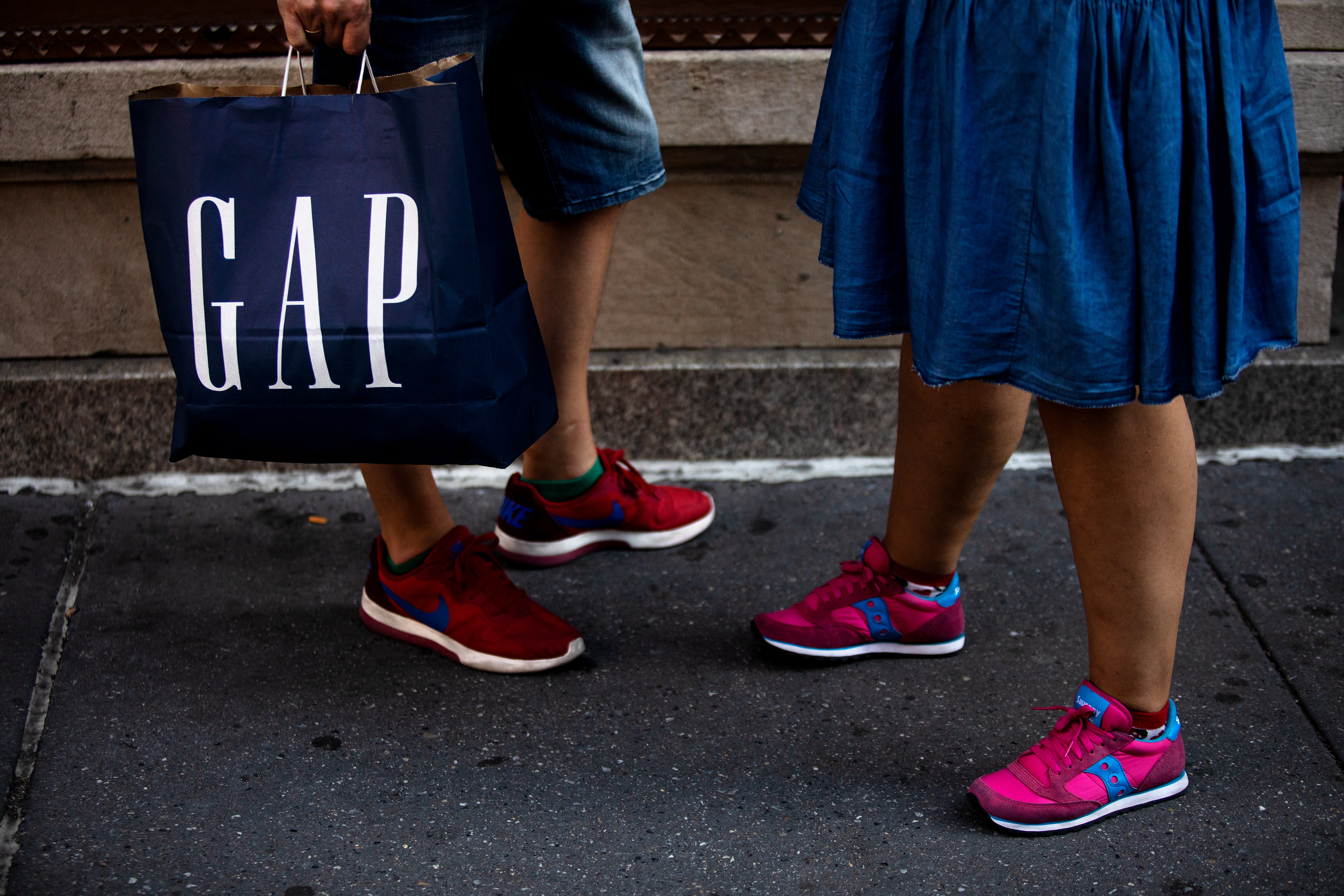 A Gap shopper in New York on Sept. 25, 2019.  Demetrius Freeman—Bloomberg via Getty Images