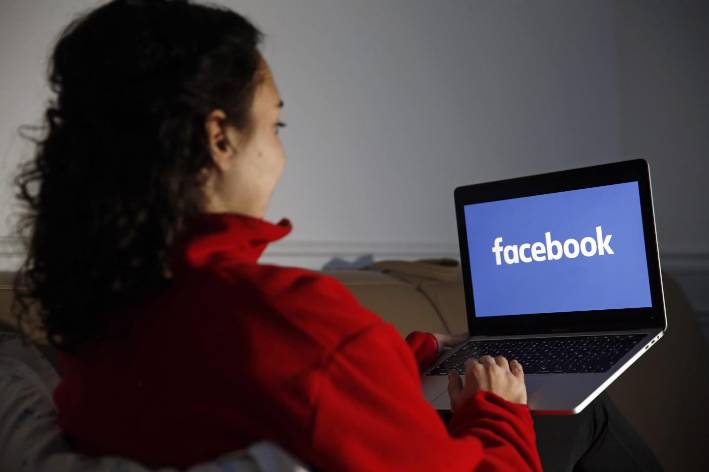 Facebook removes Trump campaign’s misleading ‘census’ ad