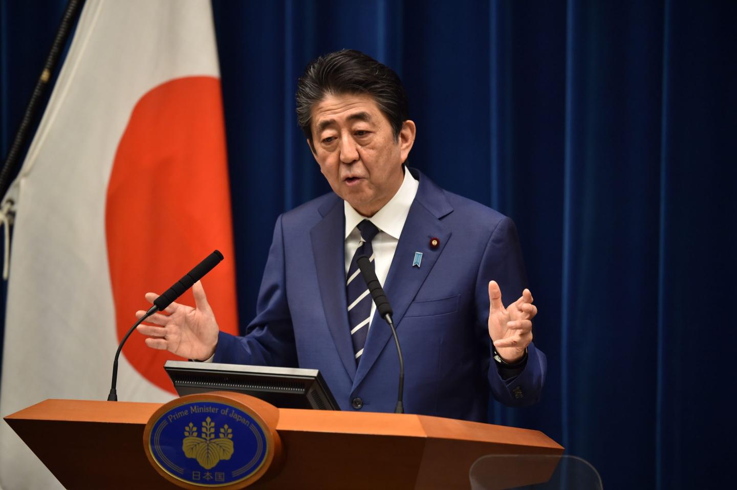 To contain COVID-19, Japan urges companies to let employees work from home