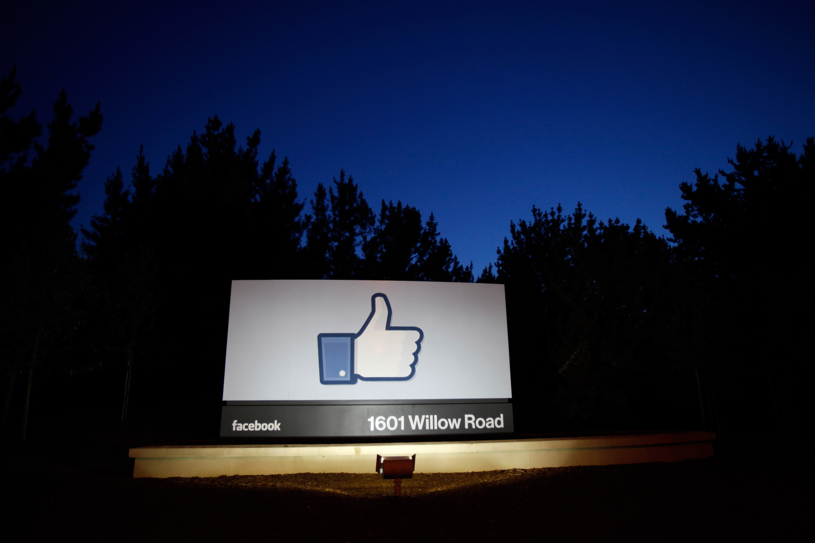 Facebook recommended that its Bay Area employees work from home and cancel all upcoming trips over coronavirus concerns. Stephen Lam/Getty Images