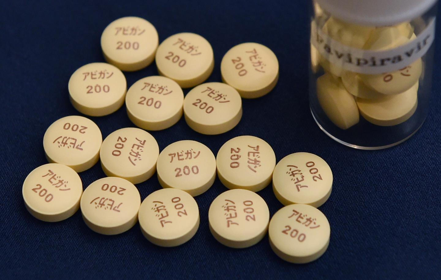Anti-influenza Avigan from Japan's Fujifilm helped clear the virus from patients a week earlier than the HIV medicine and was associated with improved chest symptoms shown on CT scans.
