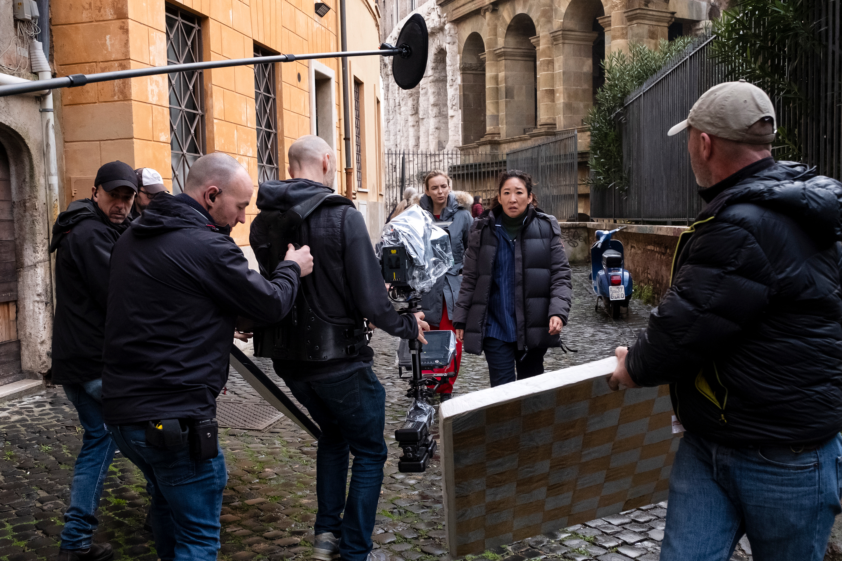 Killing-Eve-BBC-Behind-the-Scenes