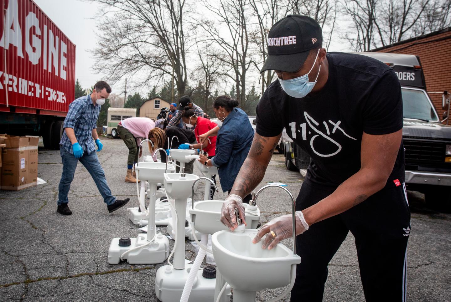 LeCrae Atlanta Sinks Homeless