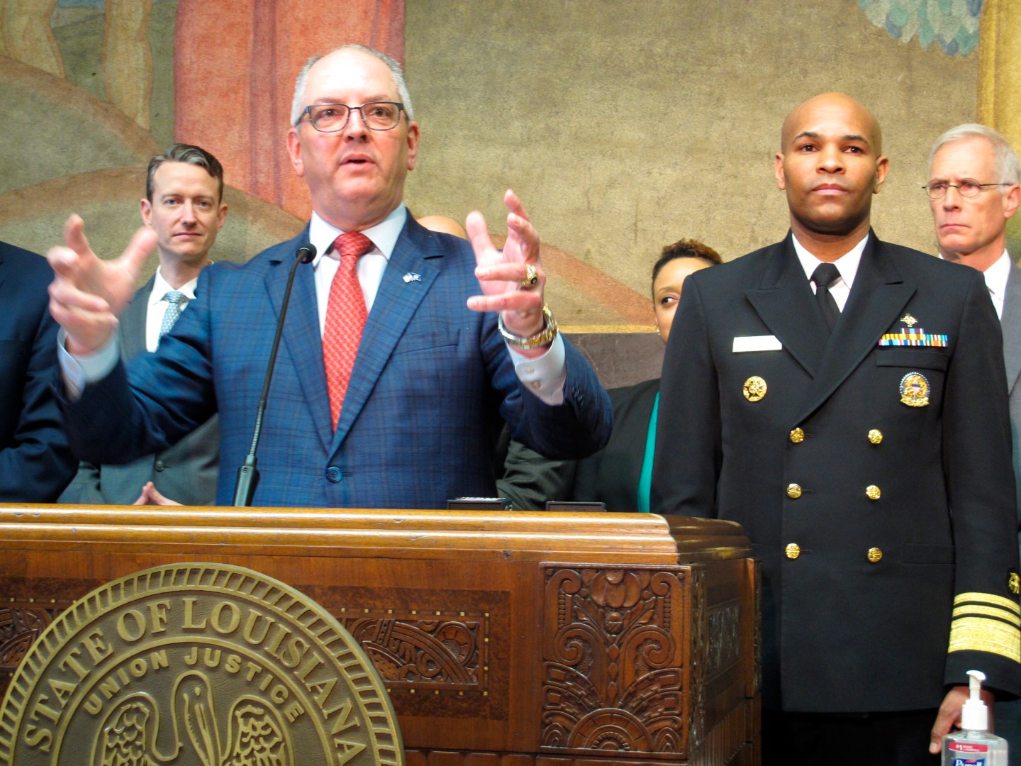 Louisiana elections chief asks to postpone April 4 primary due to coronavirus