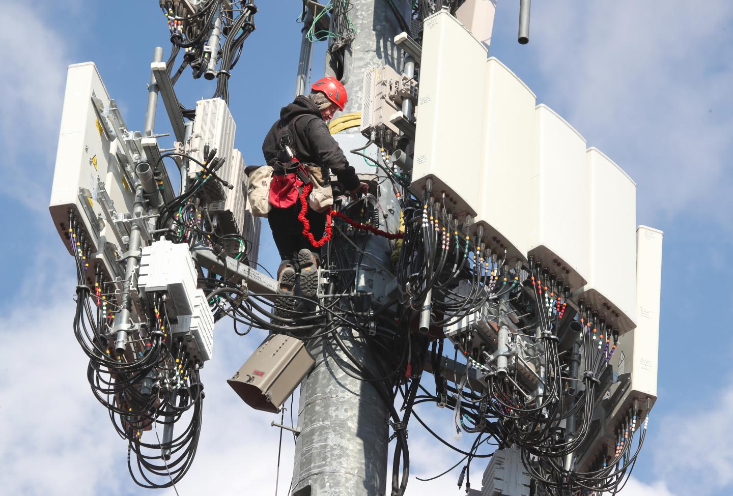 5G-coronavirus conspiracy theory spurs rash of telecom tower arson fires