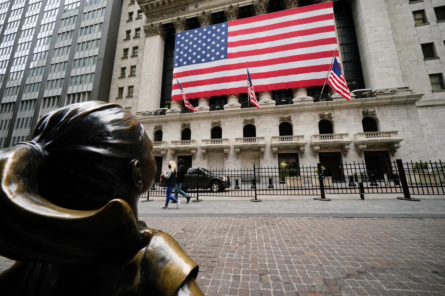 Global markets climb as coronavirus fears ease