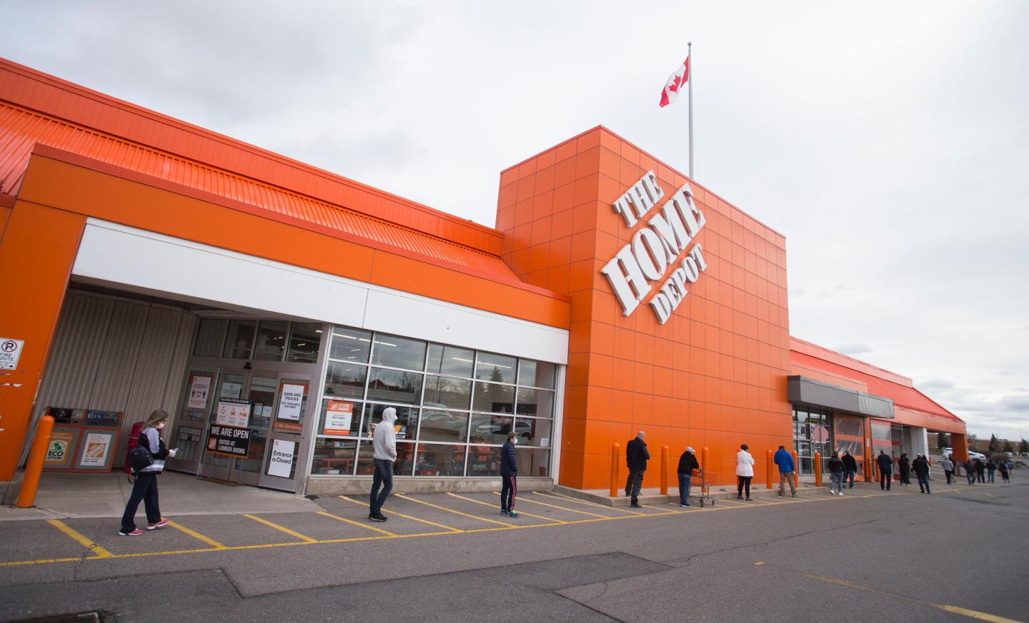 How Home Depot and Lowe’s are preparing for their busy home improvement season during coronavirus uncertainty