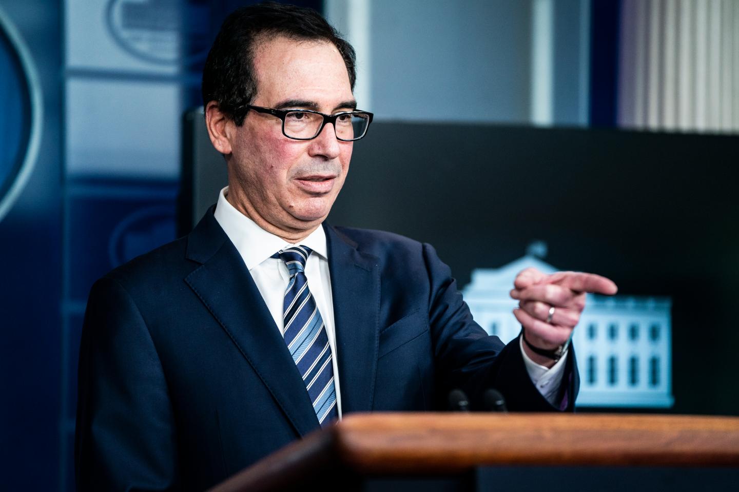 Small business loans above $2 million will be audited, Mnuchin says