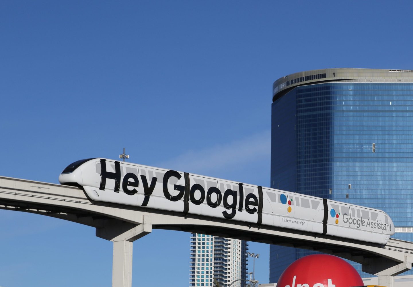 las vegas monorail with google ad