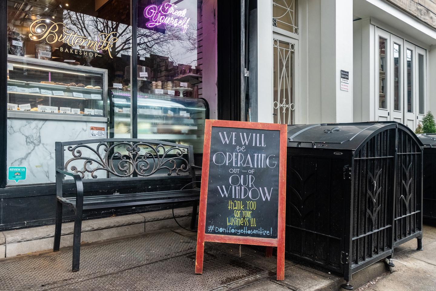 As small businesses race to submit SBA loan applications, small banks are struggling too