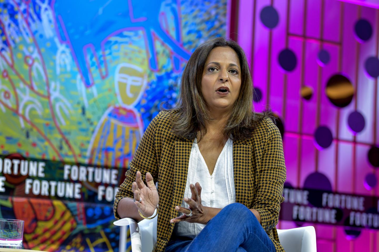 Women run 37 Fortune 500 companies, a record high