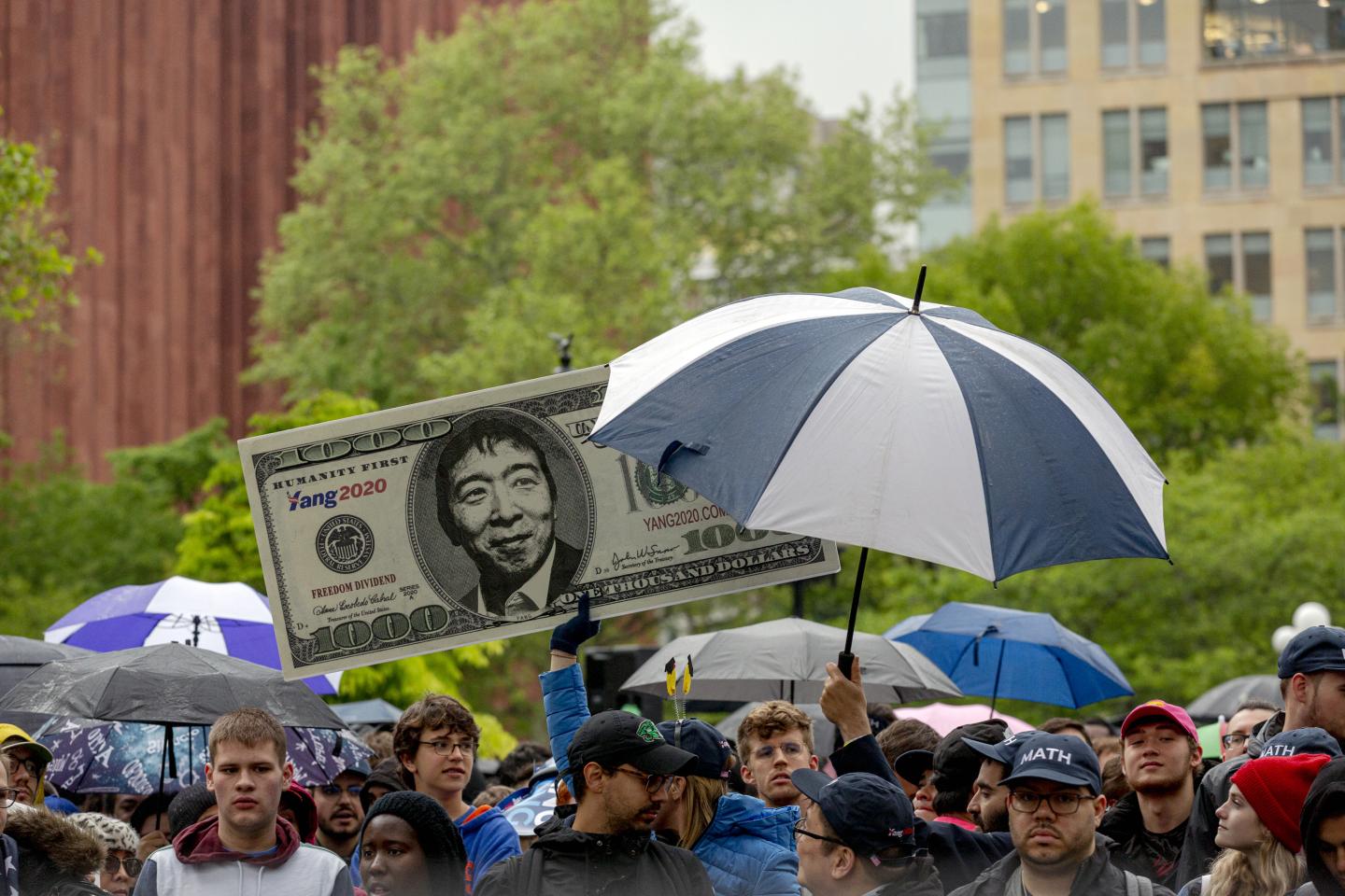 From Pope Francis to the Bond King, universal basic income is gaining support around the world