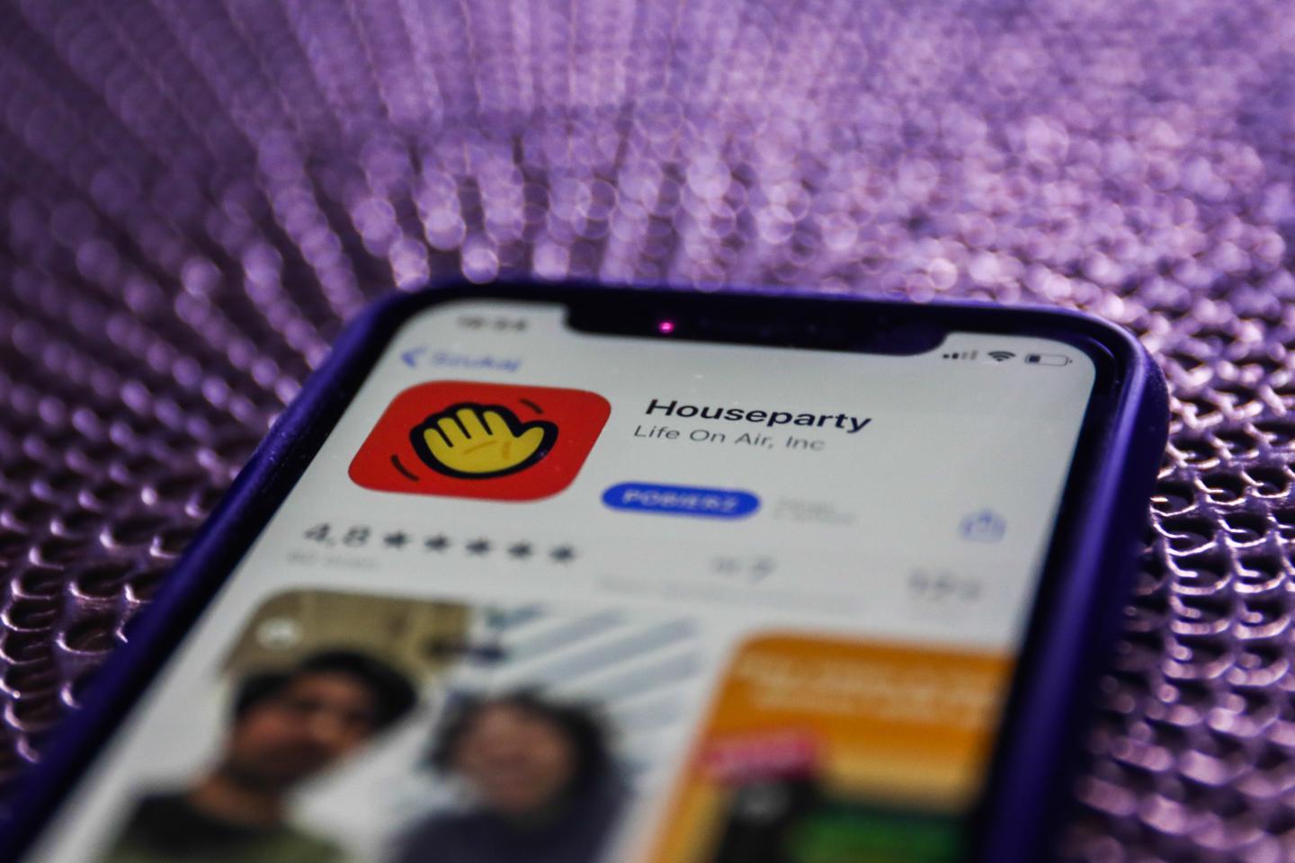 How to choose a video chat app? Grade it on privacy