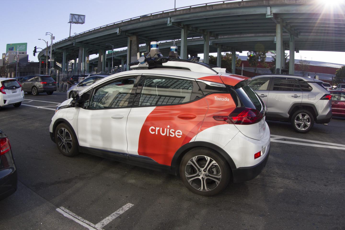 cruise self-driving car