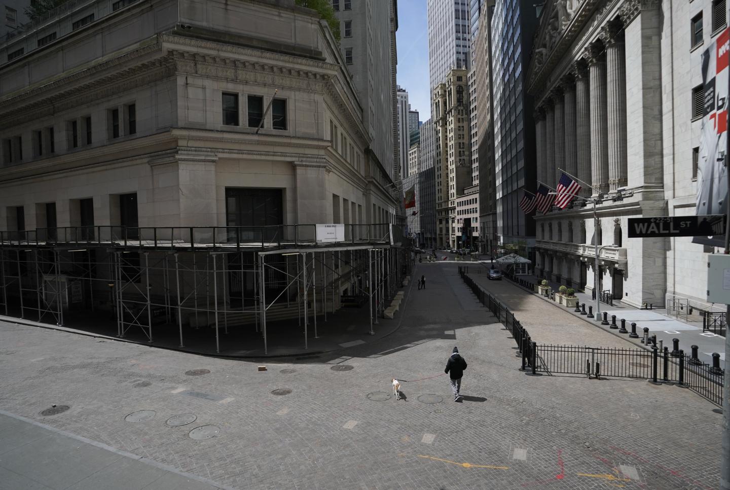 M&A is showing signs of life in the healthiest and least healthy sectors
