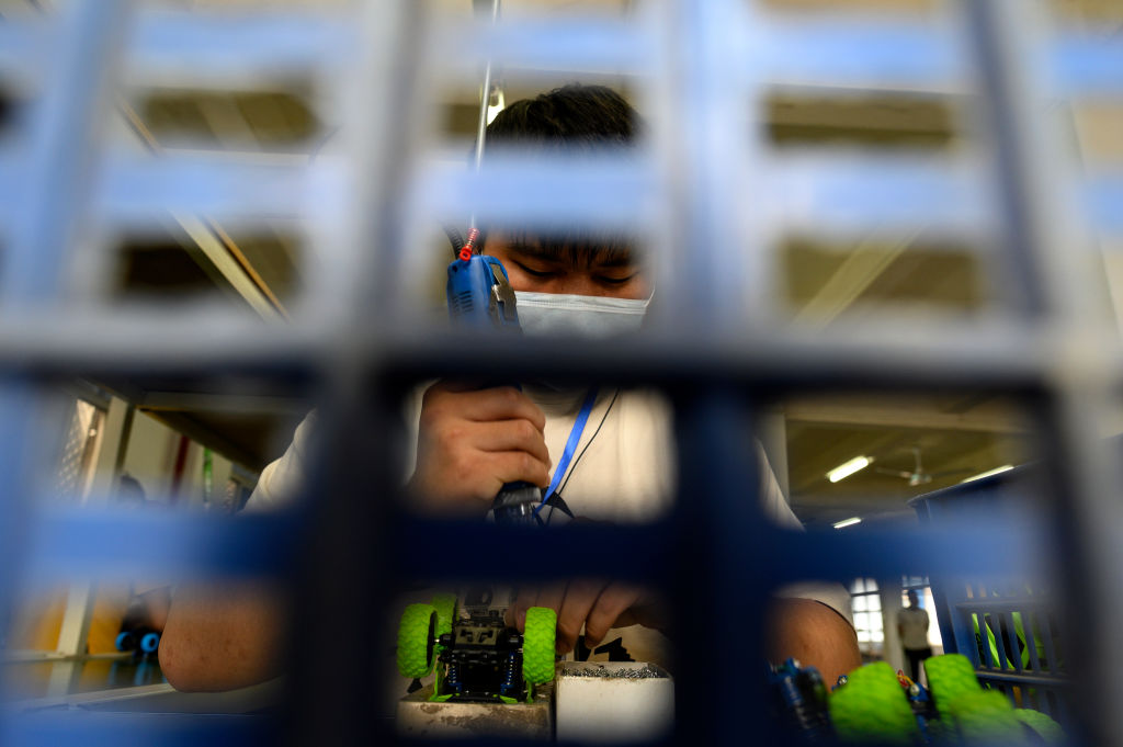 CHINA-ECONOMY-HEALTH-VIRUS