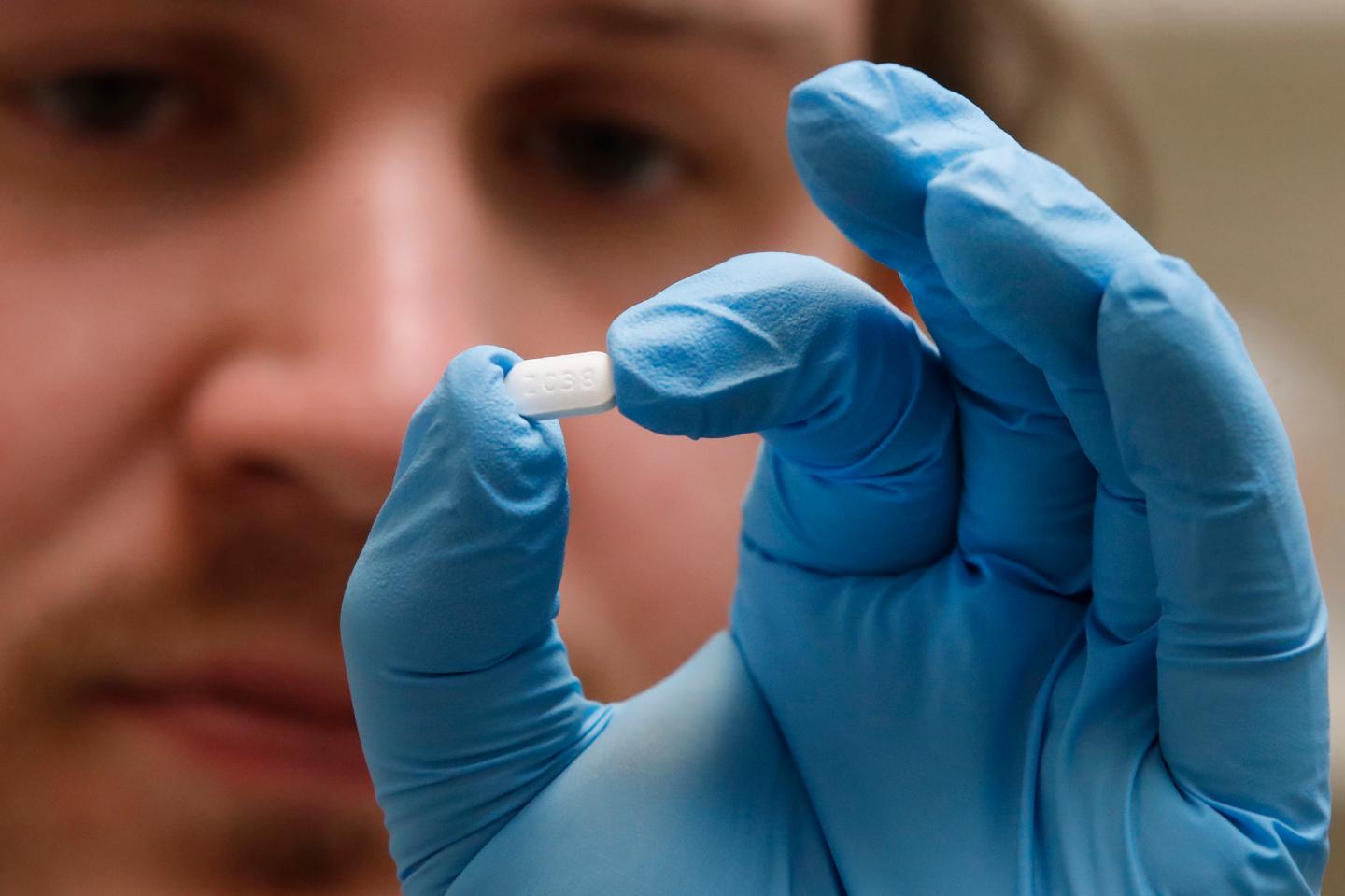 Hydroxychloroquine study shows deaths, heart risks in COVID-19 patients