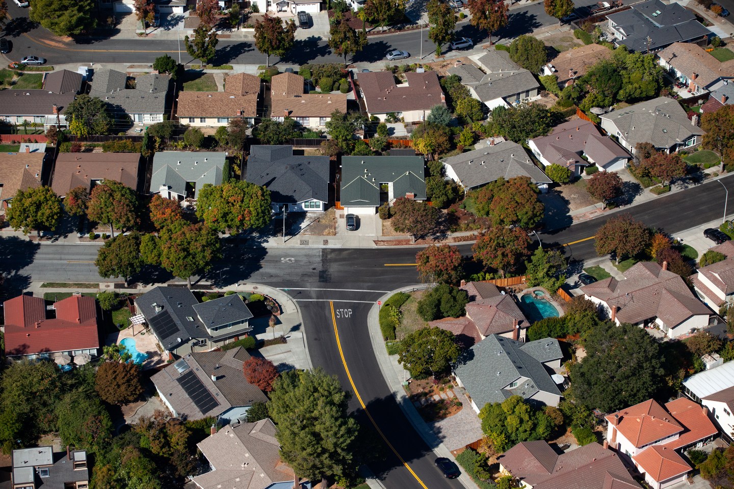 Housing-Relief-California-Neighborhood