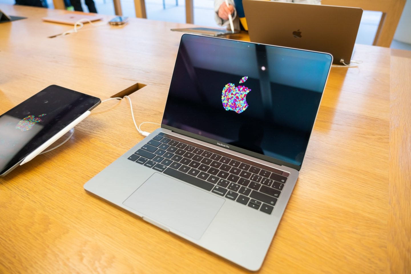 apple macbook pro laptop