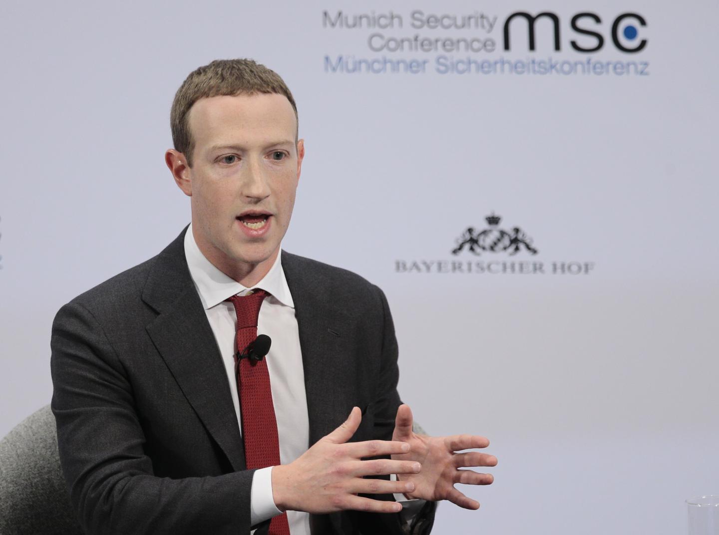 Facebook tackles a persistent problem: users sharing old news
