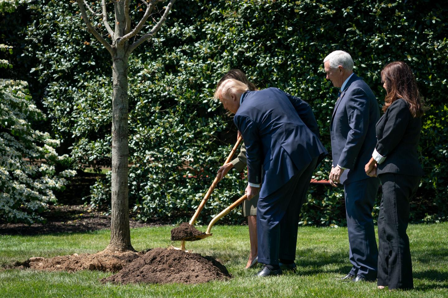 Two-thirds of Americans think the U.S. government is failing on climate change