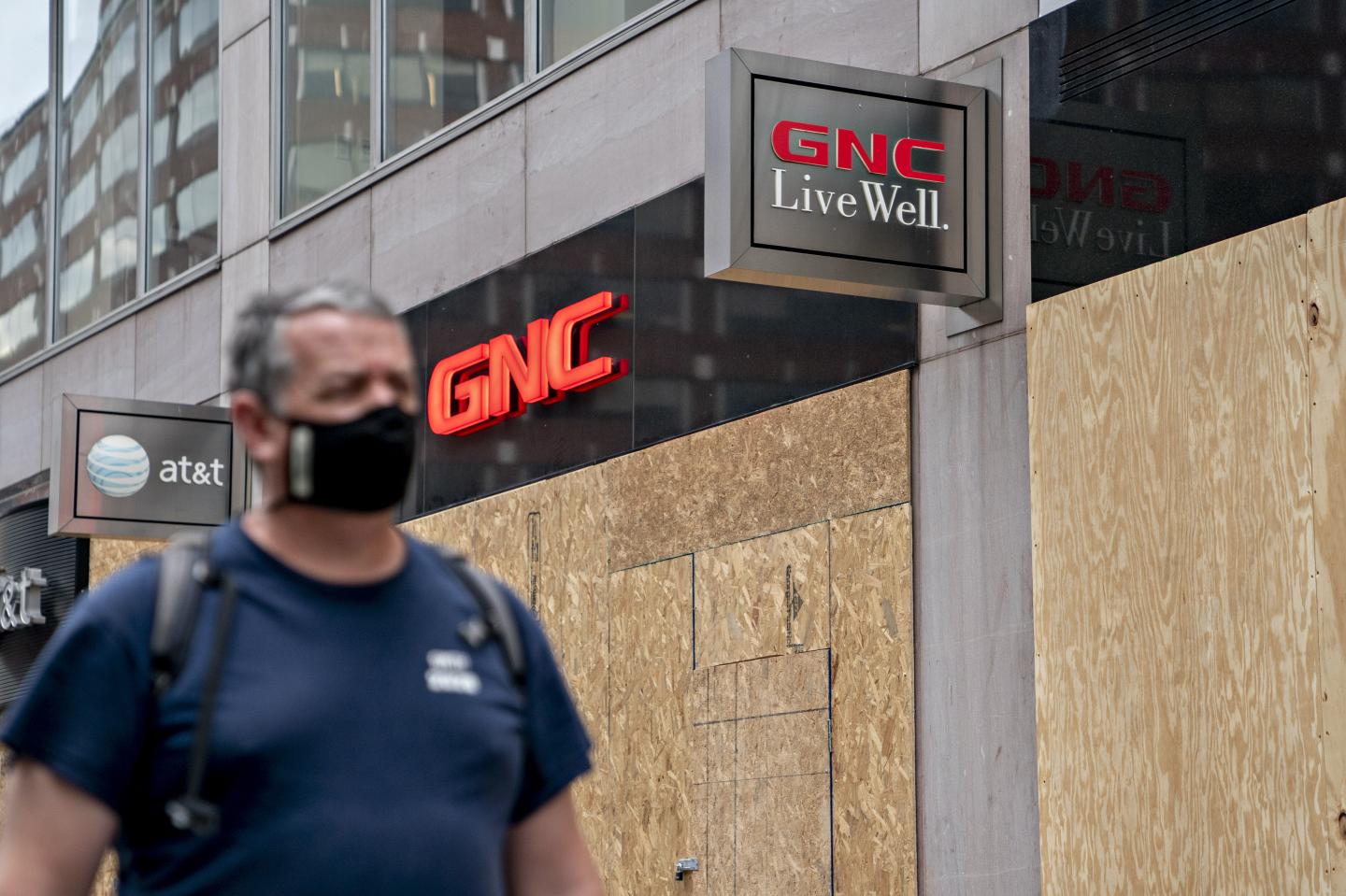 GNC is the latest retailer to file for bankruptcy, closing up to 1,200 stores