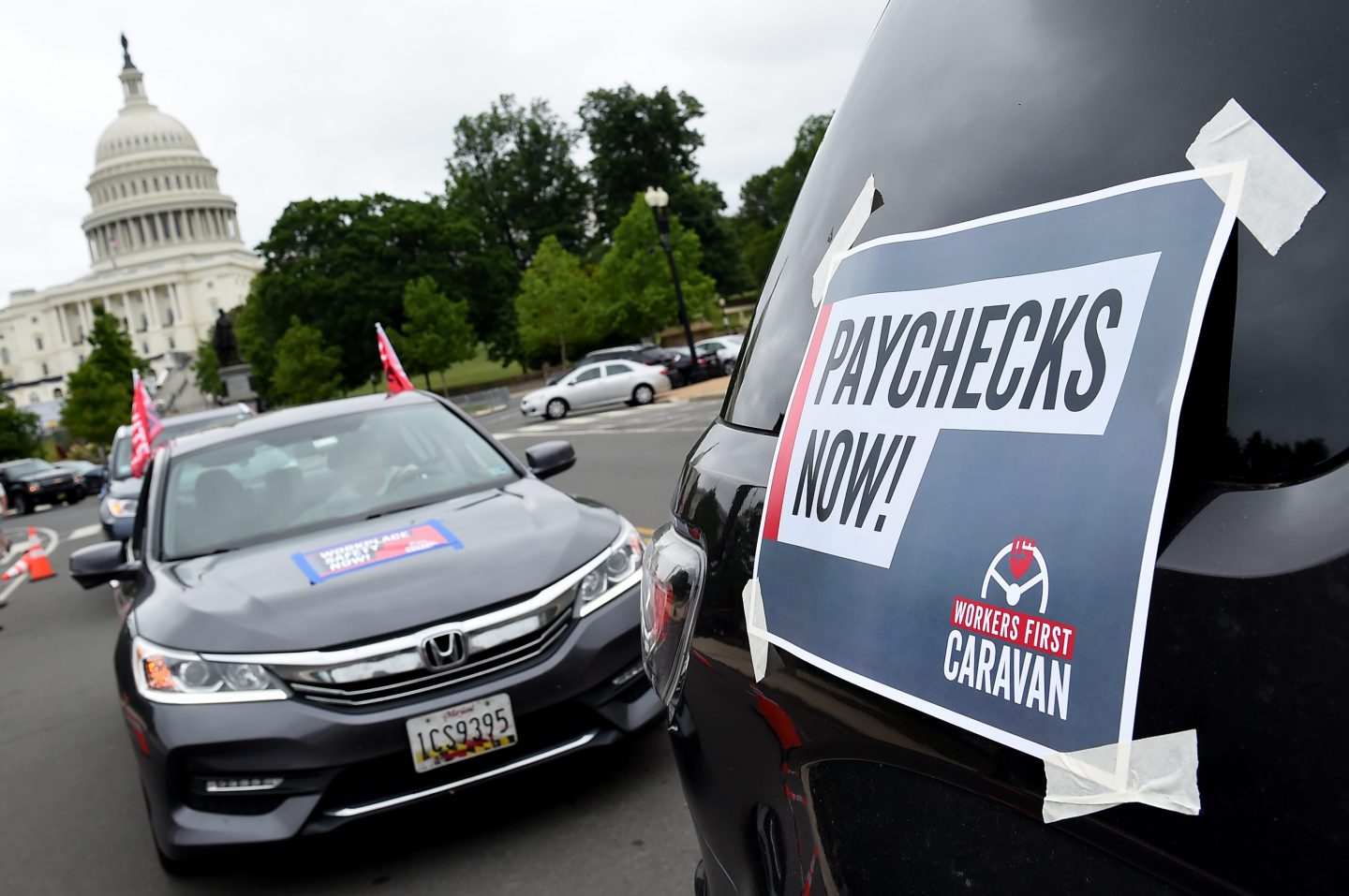 Fed chair Powell says government should extend $600 supplemental unemployment benefits beyond July