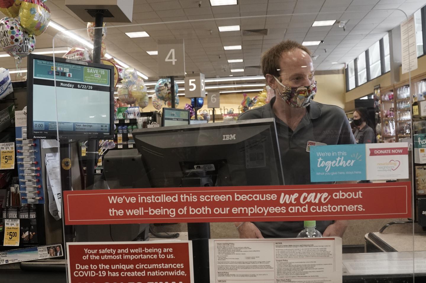 Albertsons went public on Friday, choosing to debut amid a global pandemic.