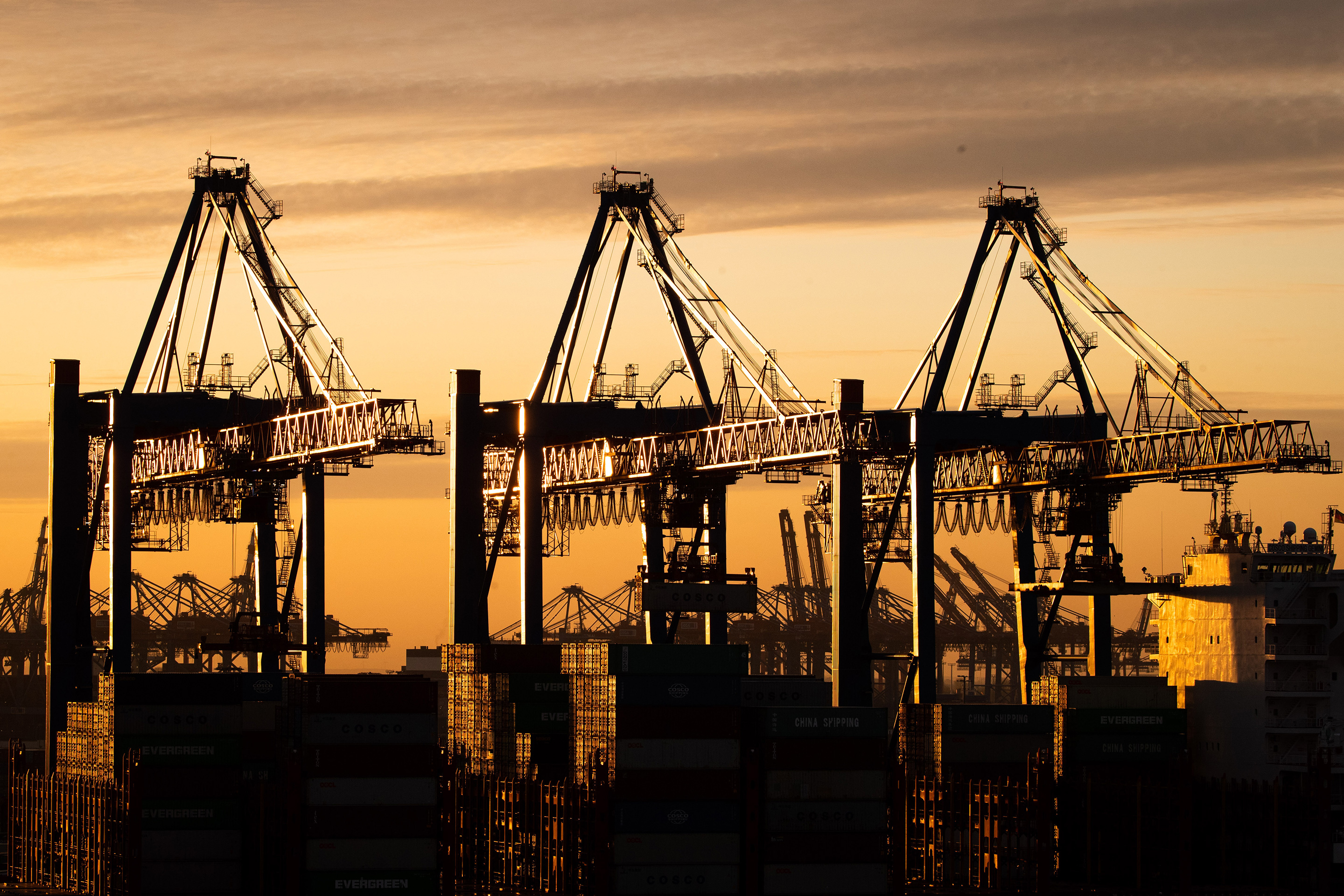 COSCO Shipping Company Profile, Stock Price, News, Rankings | Fortune