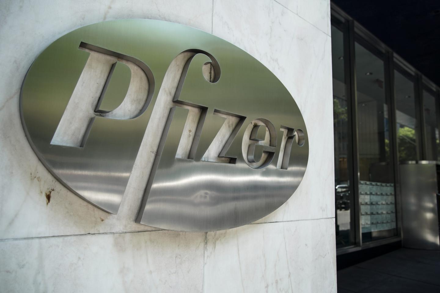 Markets get a shot in the arm from U.S.-Pfizer vaccine deal