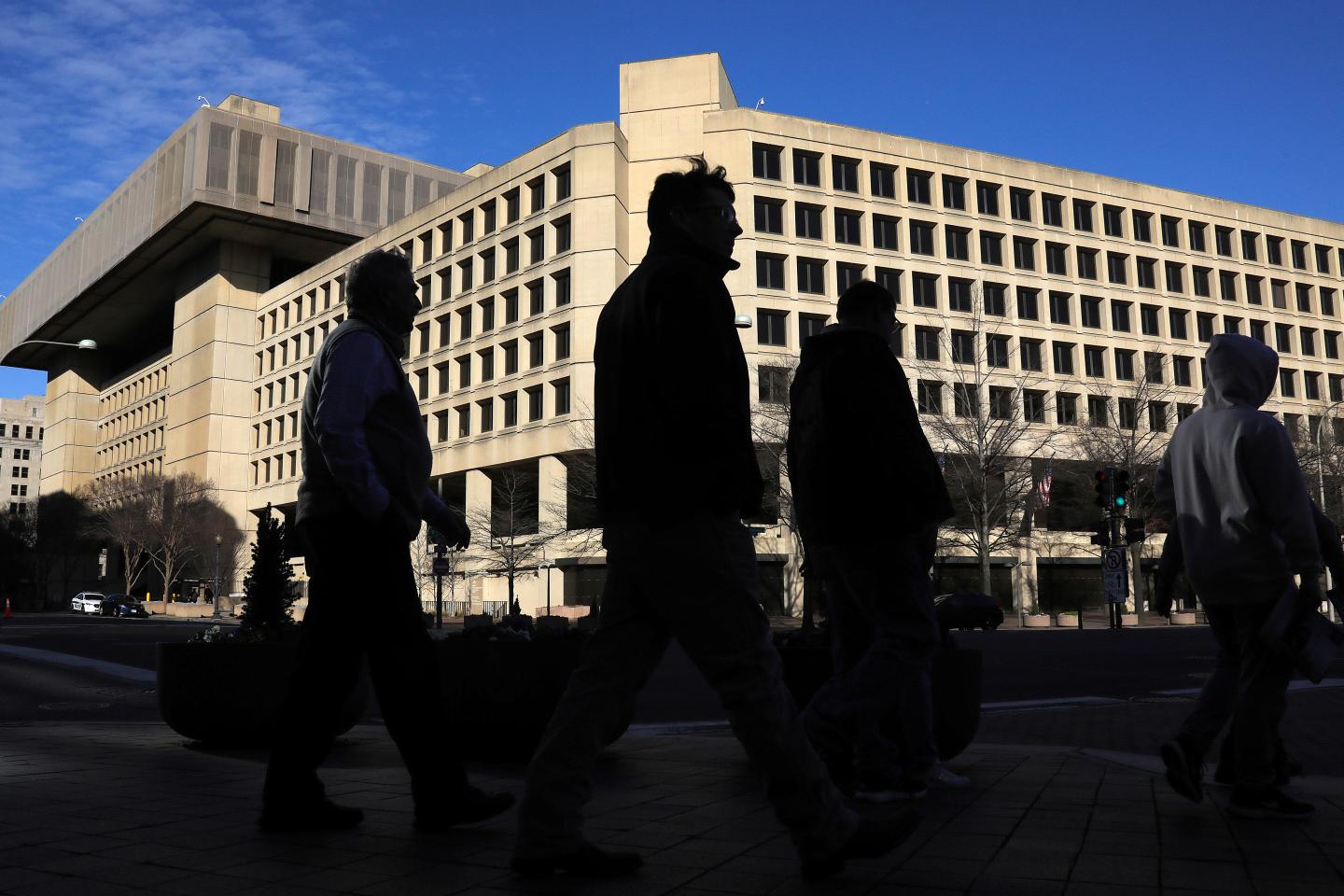 Hitman kills son of judge overseeing Deutsche Bank-Epstein trial