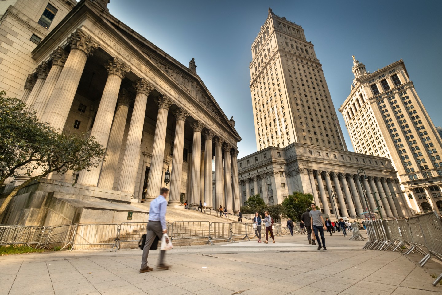 Aspiring lawyers face fear, chaos over bar exams