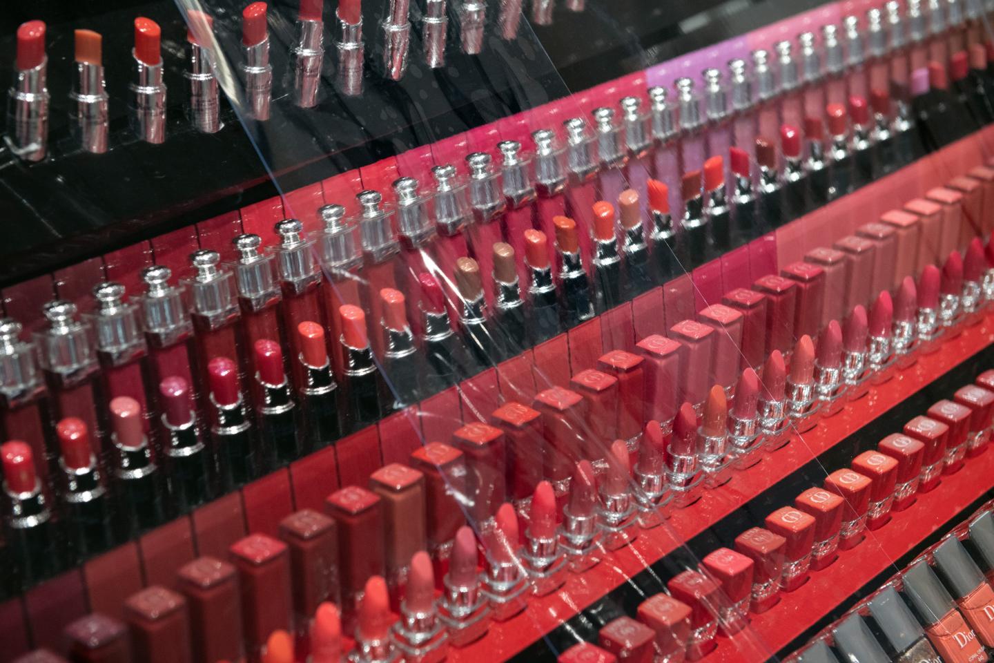 Face masks may have killed off the ‘lipstick index.’ What’s the lipstick index?