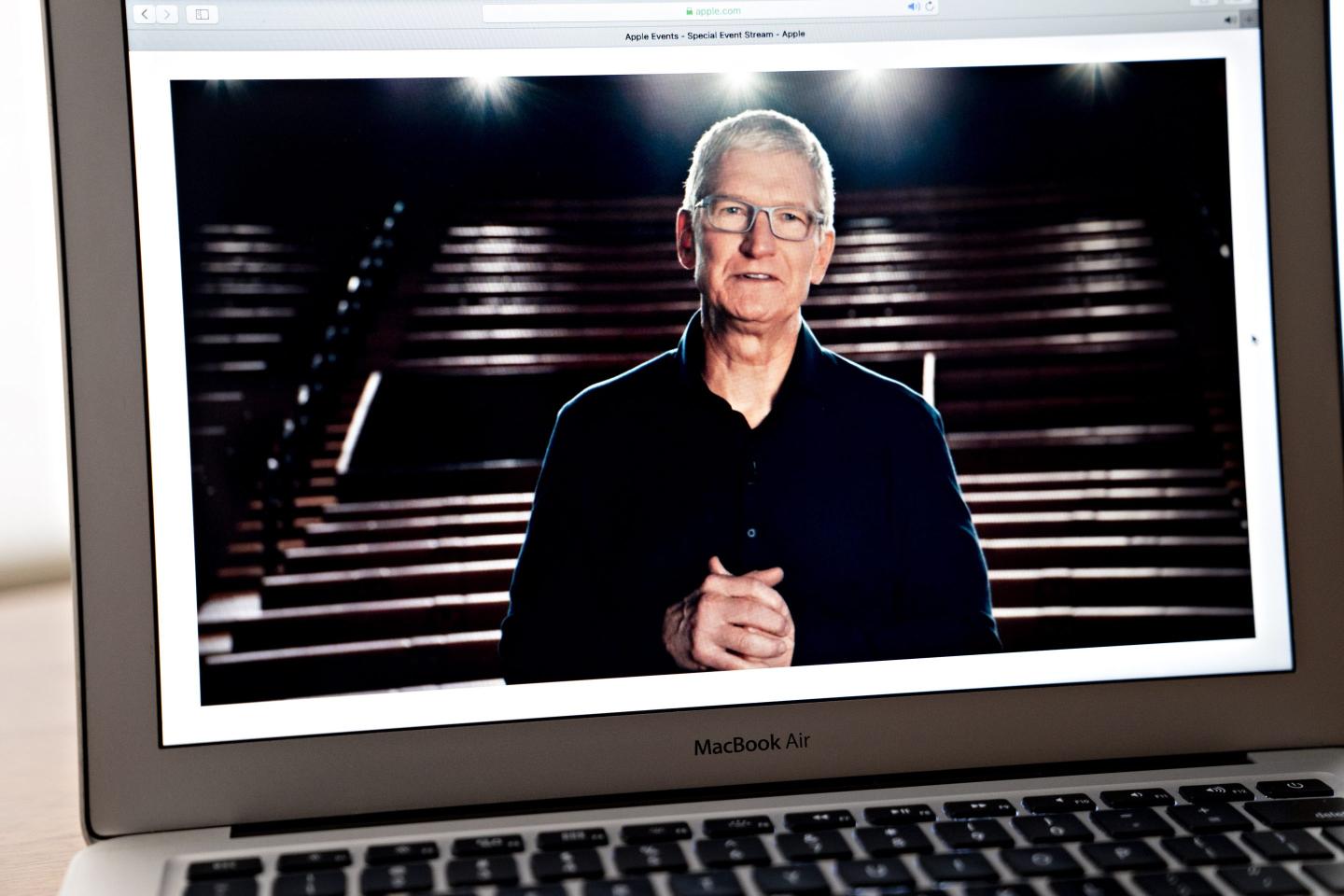 apple ceo tim cook