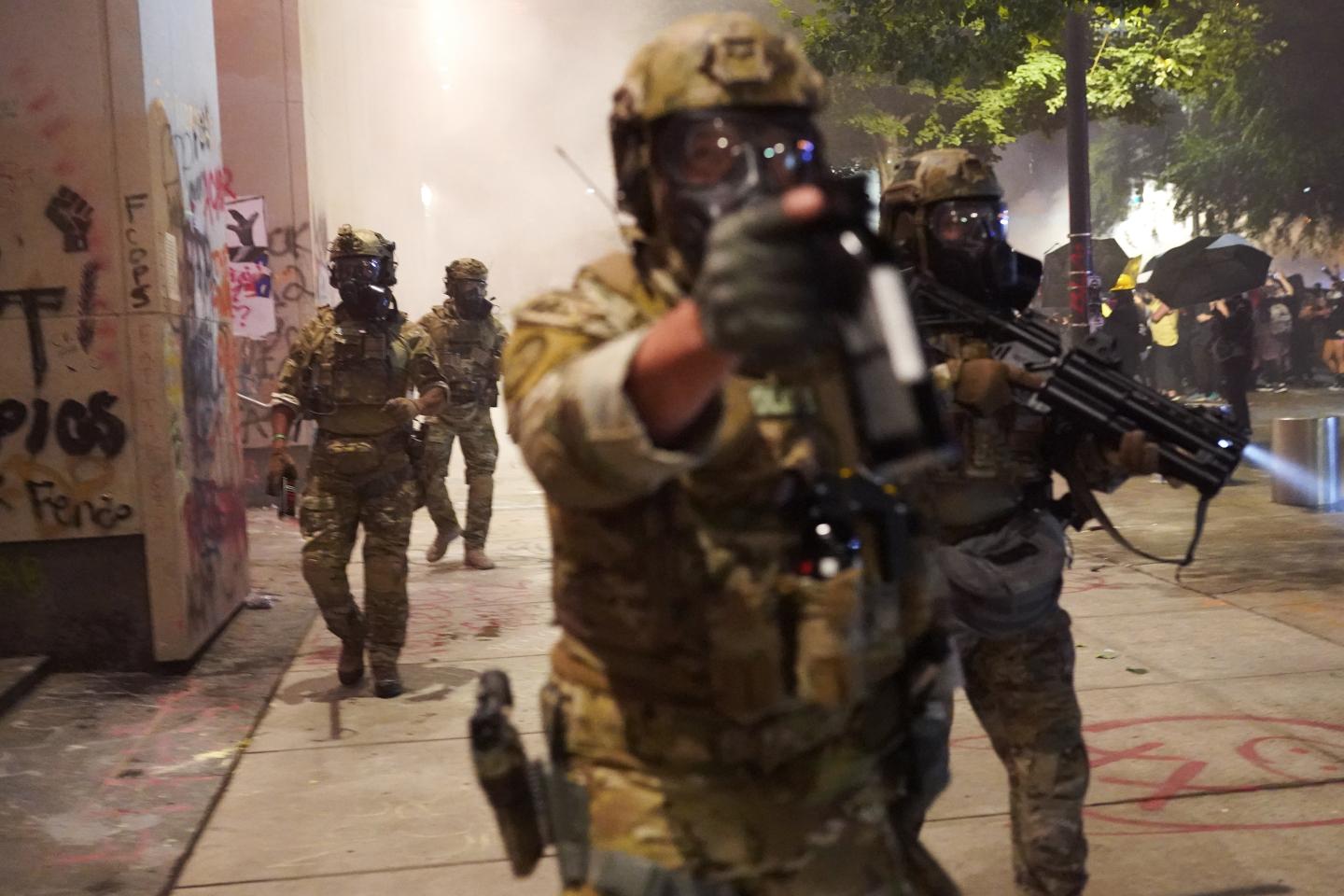 Border Patrol clash with protestors in Portland, OR