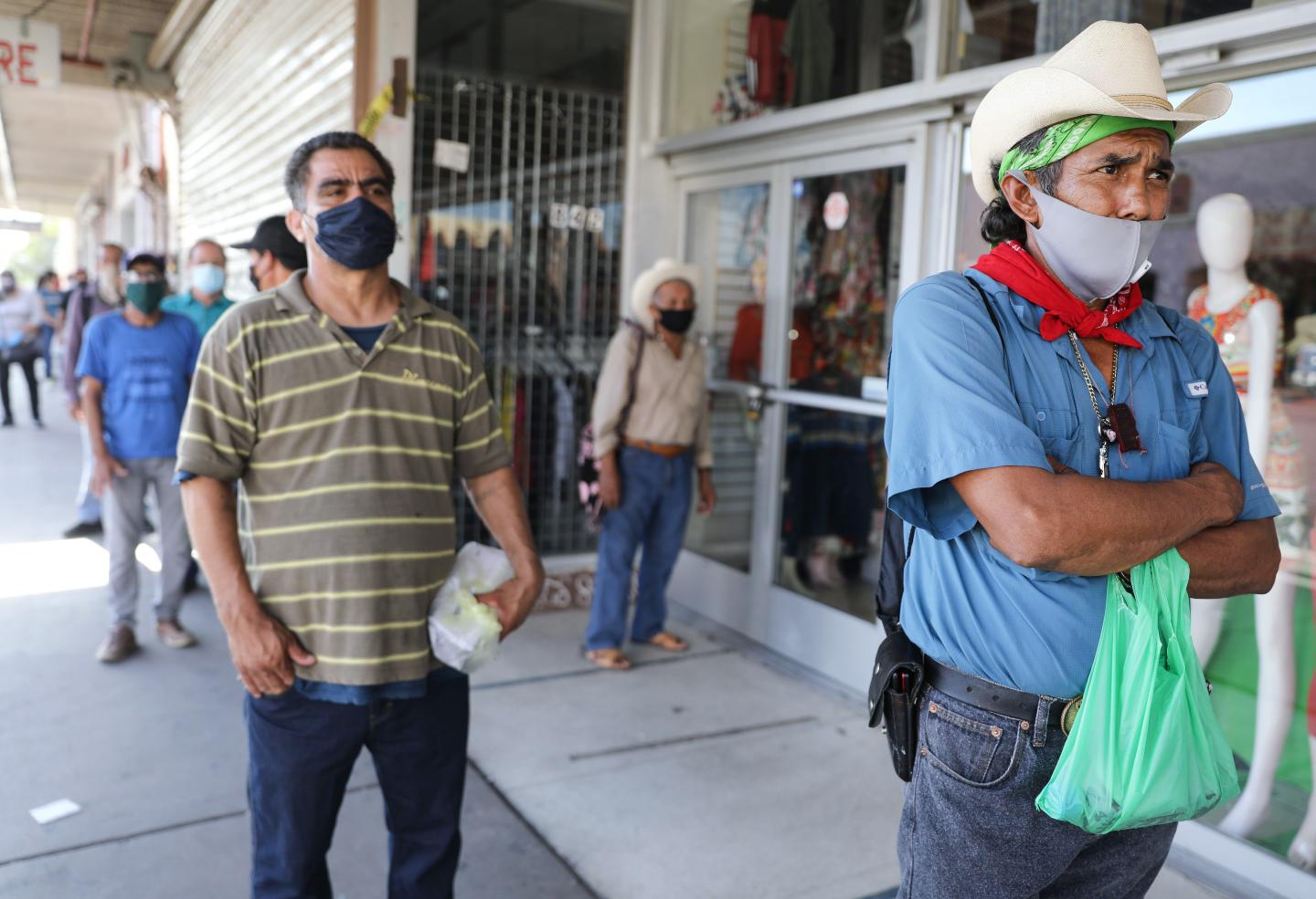 ‘We’re nowhere close to a deal’: $600 weekly unemployment benefit to lapse