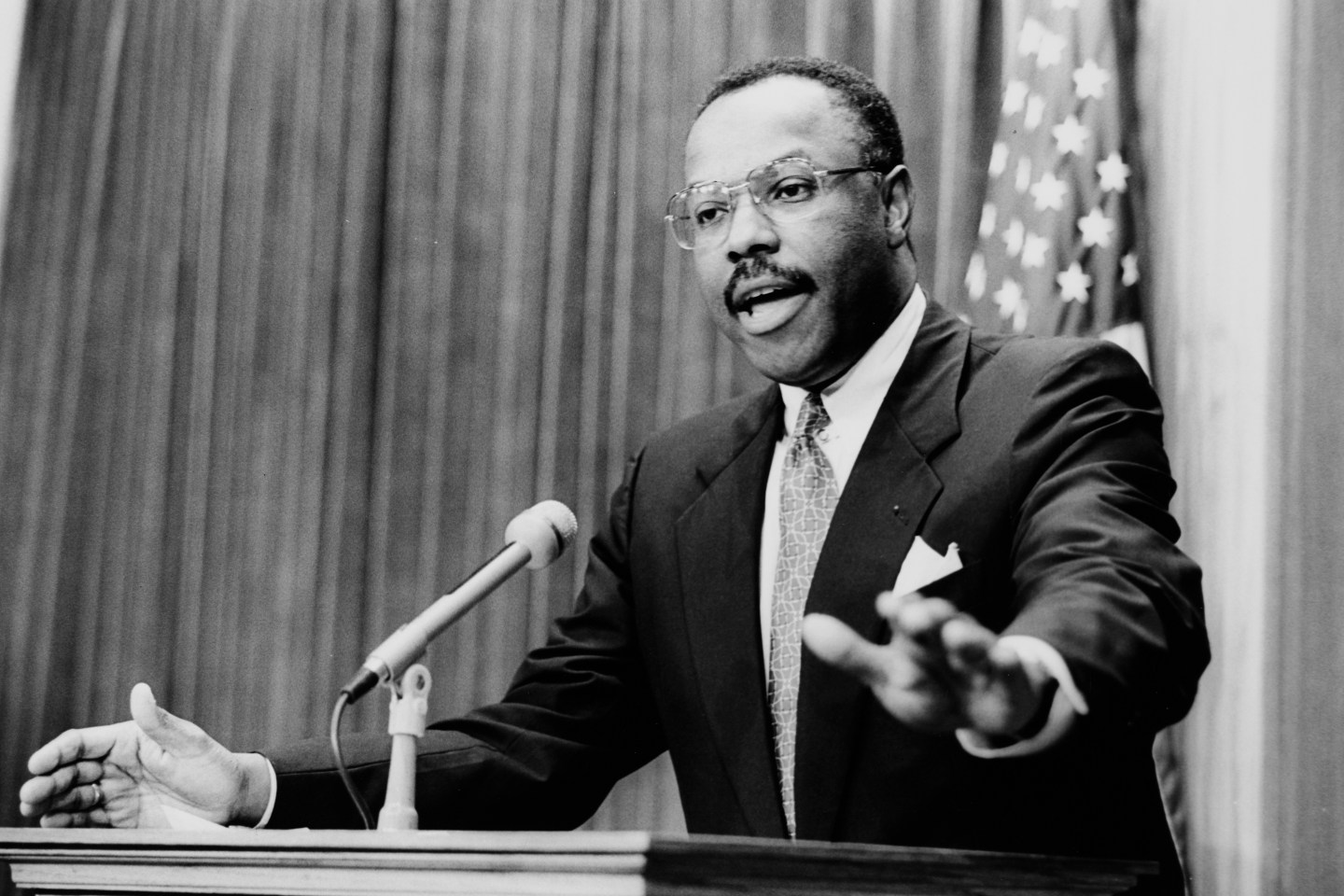 i’m a black republican, and i agree with aoc on the link between poverty and crime.