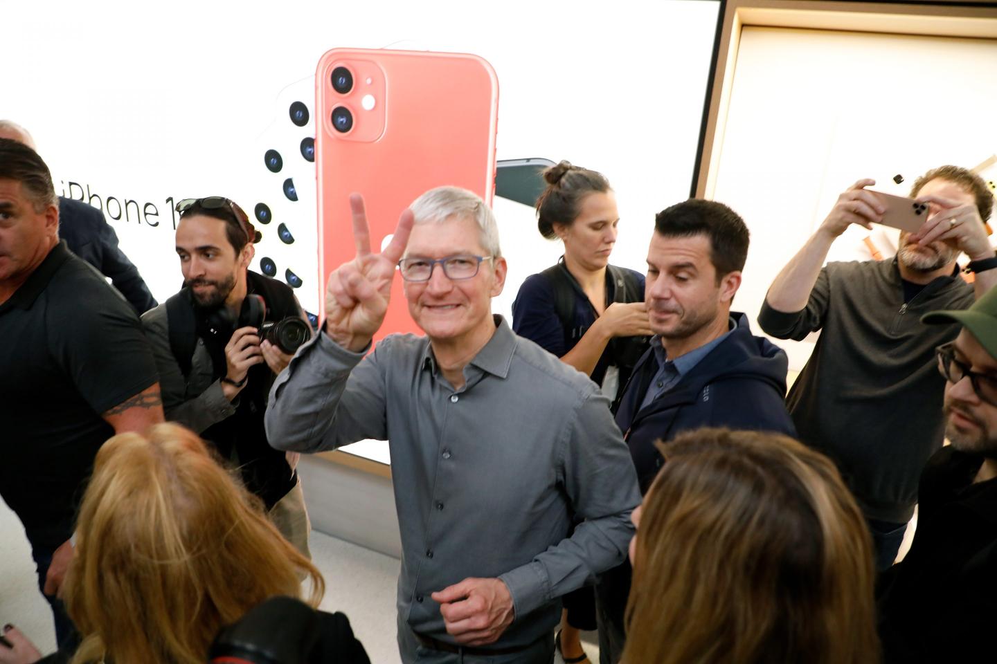 apple ceo tim cook
