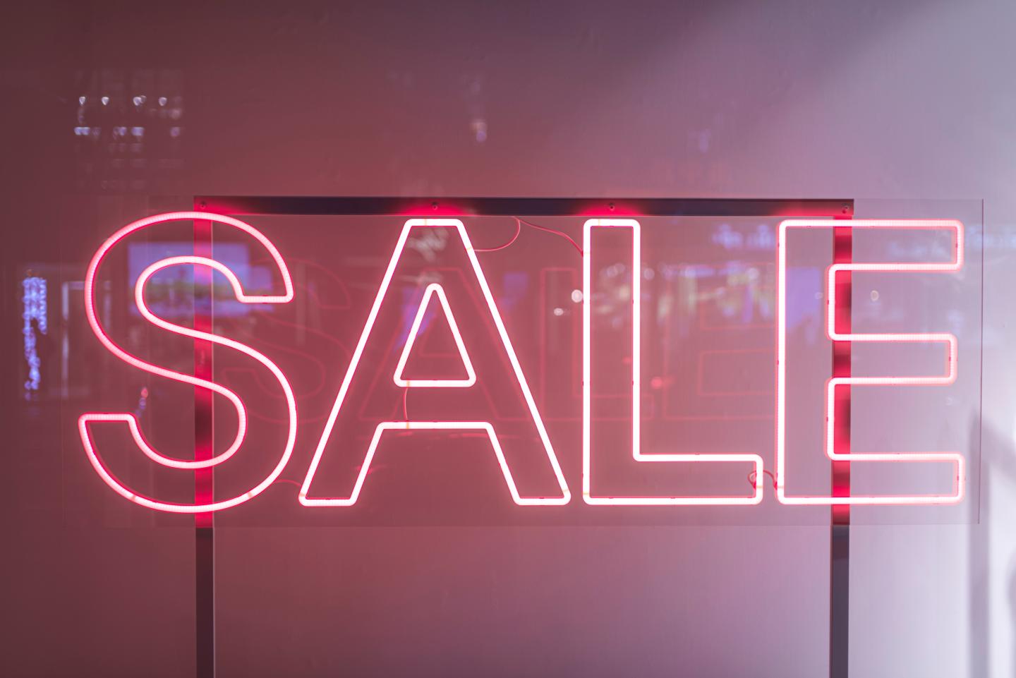 12 value stocks to buy right now—and 3 to avoid—according to Bank of America