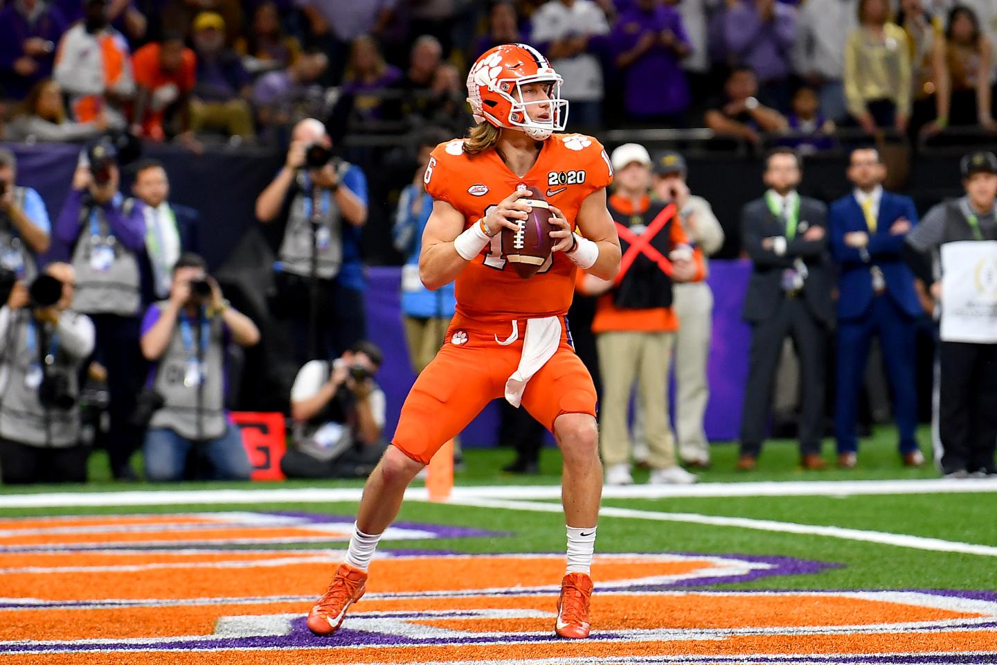 The financial fallout of a canceled college football season